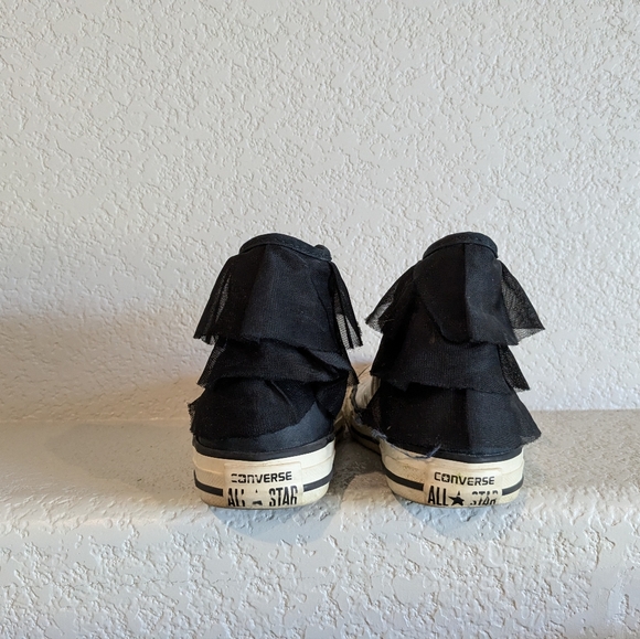 Converse ruffle shoes - Picture 4 of 4